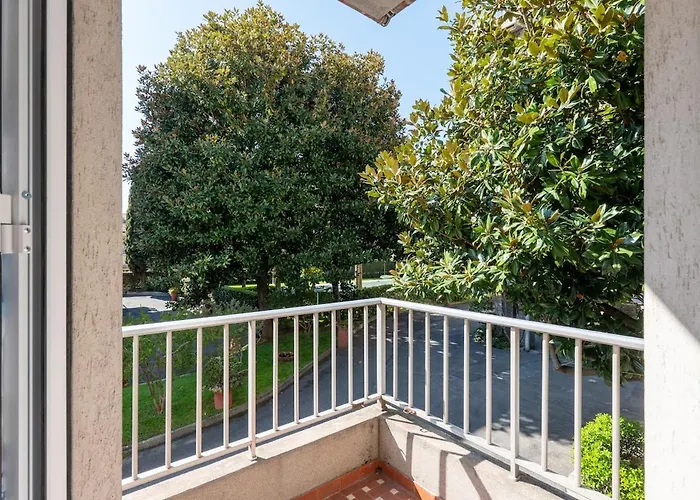 Apartment Les Fleurs Pool *